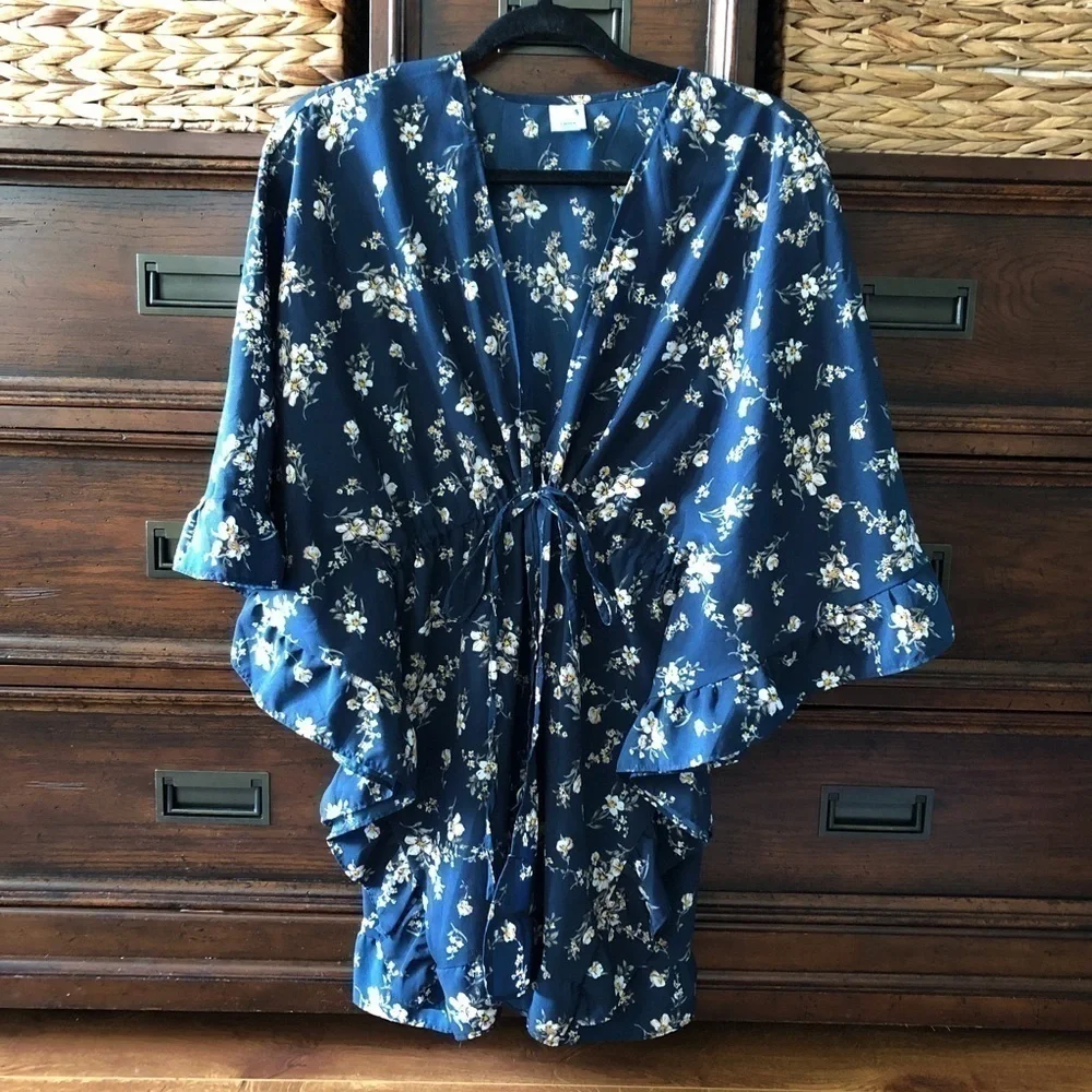Navy ruffle floral print tie robe like top in size S-M